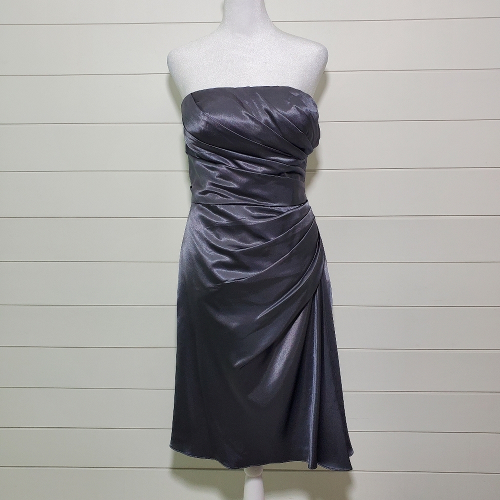 Bill Levkoff Women's Grey Satin Strapless Gathered Short Dress. Size: 6